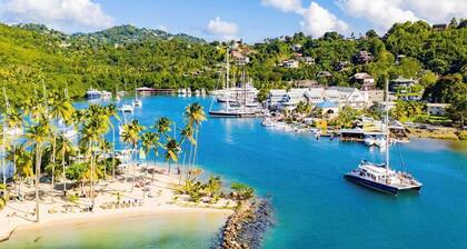 Amazing mountain top home with pool