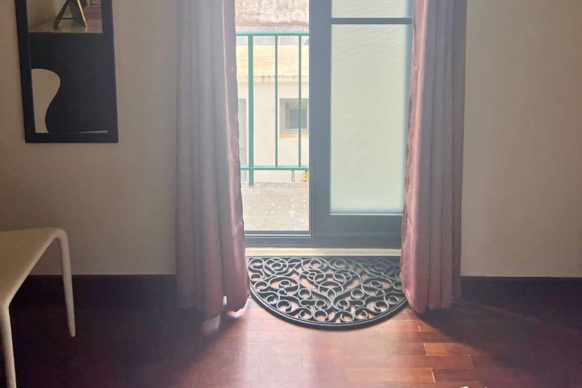 Single Room | Free WiFi