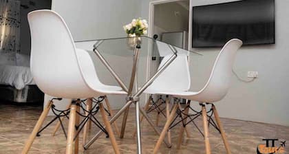 Manresa Estate has a Cousy 2 bedroom Apartment