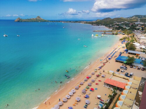 Guesthouse with amazing views!