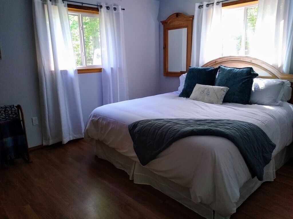 4 soverom, safe på rommet, skrivebord og wi-fi