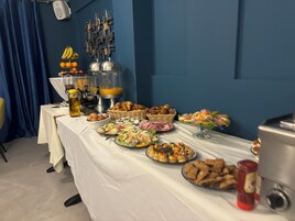 Breakfast, lunch, dinner served; ocean views