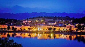 Exterior - Hotel Restaurant Faustschlössl (Feldkirchen an der Donau)