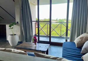 Deluxe-loftíbúð - útsýni yfir hafið | Útsýni að götu