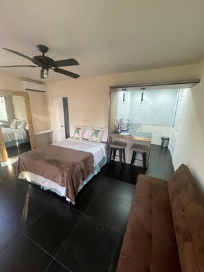 1 bedroom, iron/ironing board, free WiFi, bed sheets