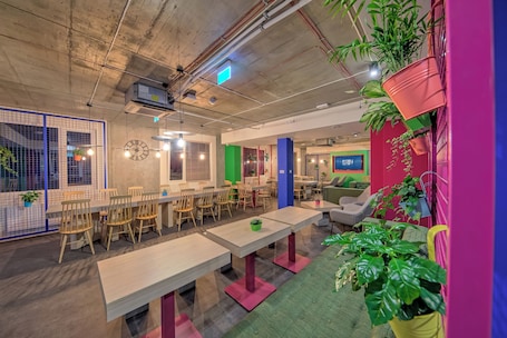 Sala de estar en el lobby