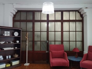 Interior - Chez Anne-Marie, bourgeois apartment (Carcassonne)