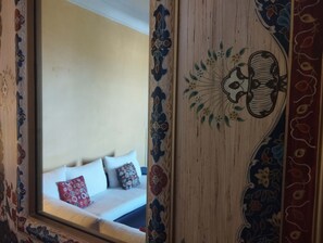 Interior - Chez Anne-Marie, bourgeois apartment (Carcassonne)