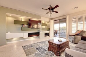 Smart TV - Anthem Getaway with Backyard Oasis! (New River)