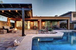 Outdoor pool - Anthem Getaway with Backyard Oasis!  (New River)