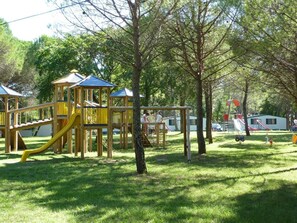 Children's area - Belvedere Pineta Village Adria Home for 6 persons (Belvedere Grado)