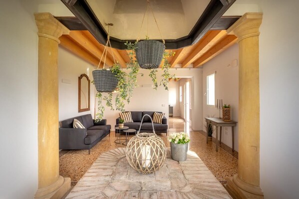 Interior - Barchessa Cappelletto apartment 3P2C for 3 persons (Torre di Mosto)