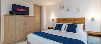 Alojarte Rionegro - Nice Studio: Central and close to commerce and attractions.