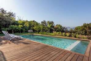 Seasonal outdoor pool - Villa de La Madrague – Presqu’île de Giens (Hyères)