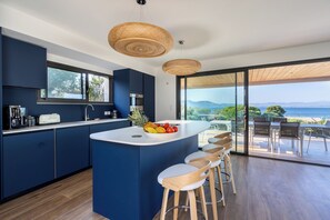 Luxury Villa, Sea View | Private kitchen