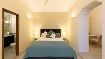 Apartment, Patio | 1 bedroom, iron/ironing board, free WiFi