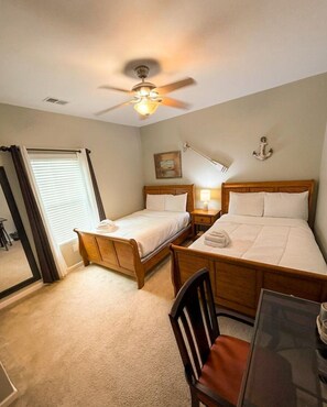3 Schlafzimmer, Bügeleisen/Bügelbrett, kostenloses WLAN, Bettwäsche
