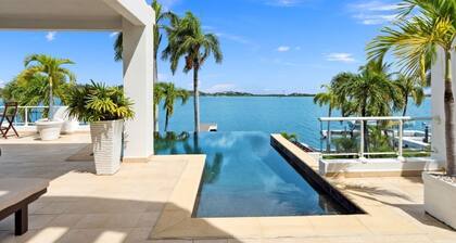 Villa 3: islandpropertiesonline: 5-bedroom villa infinity pool & terrace