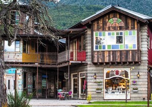 ด้านหน้าที่พัก