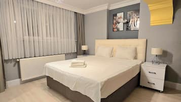 2 bedrooms, iron/ironing board, WiFi, bed sheets