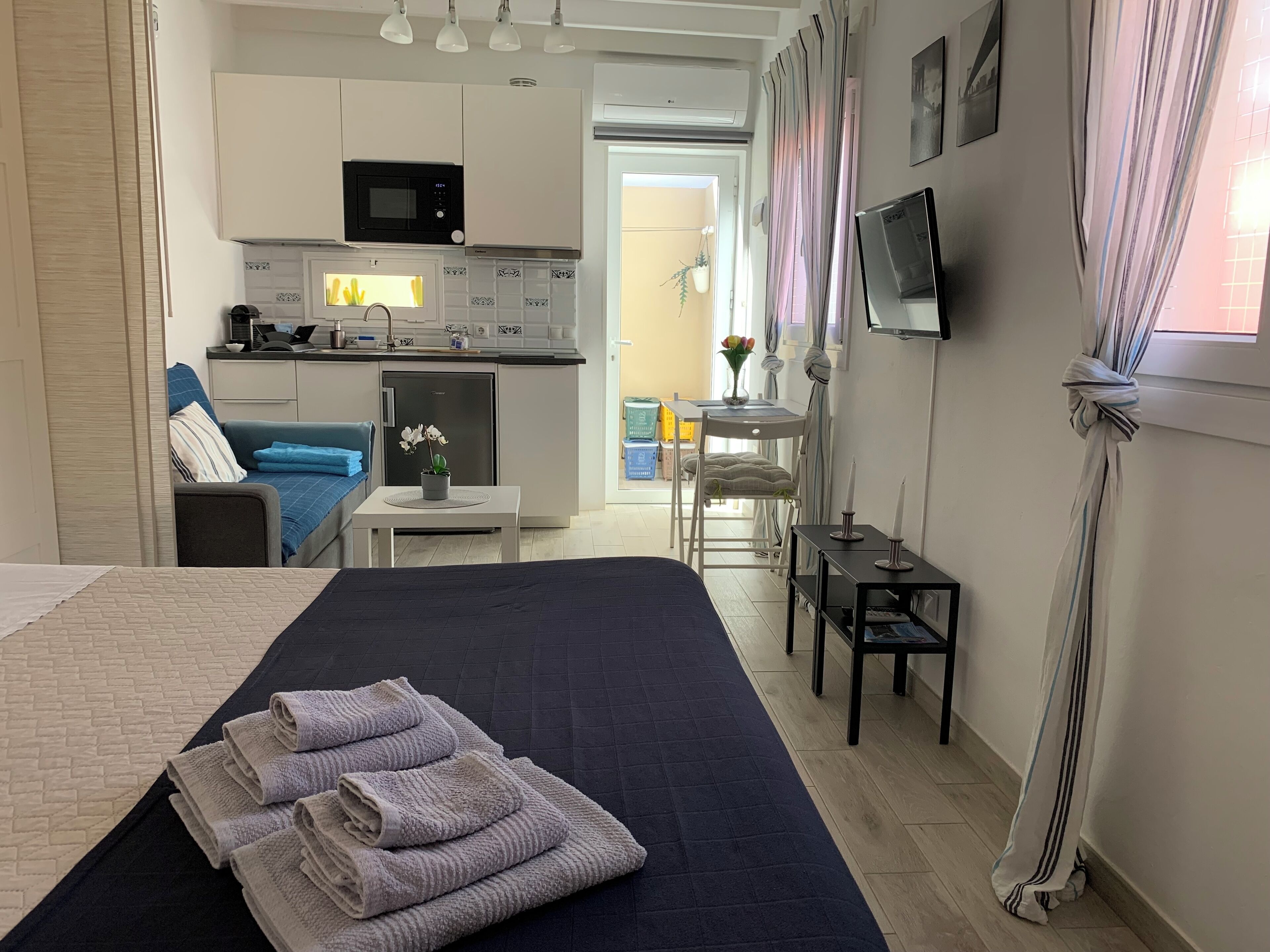 1 bedroom, iron/ironing board, free WiFi, bed sheets