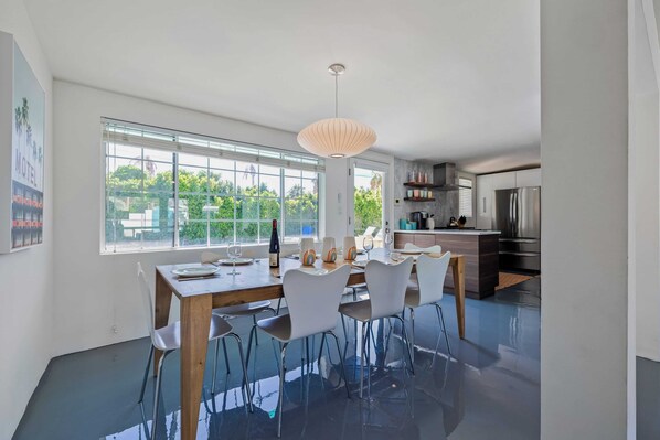 House (4 Bedrooms) | Interior - Azul Oasis by Avantstay Pool, Hot Tub, Bocce Ball Minutes From Downtown (Palm Springs)