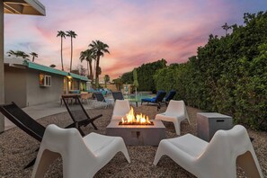 House (4 Bedrooms) | Interior - Azul Oasis by Avantstay Pool, Hot Tub, Bocce Ball Minutes From Downtown (Palm Springs)