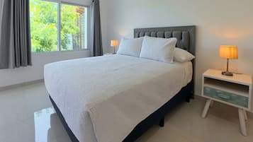 Departamento, 1 habitación, vista a la alberca | Tabla de planchar con plancha y wifi gratis