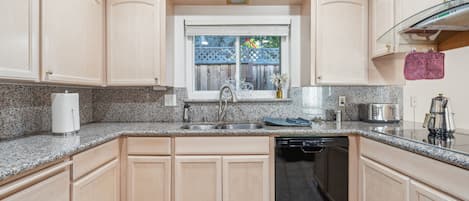 Fridge, microwave, oven, dishwasher