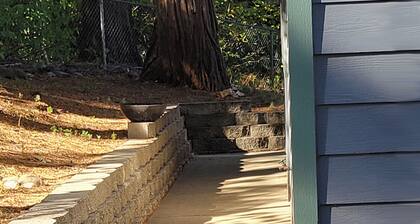 Charming 1-bedroom apartment with WiFi, by nature & lakes in Pollock Pines, CA.