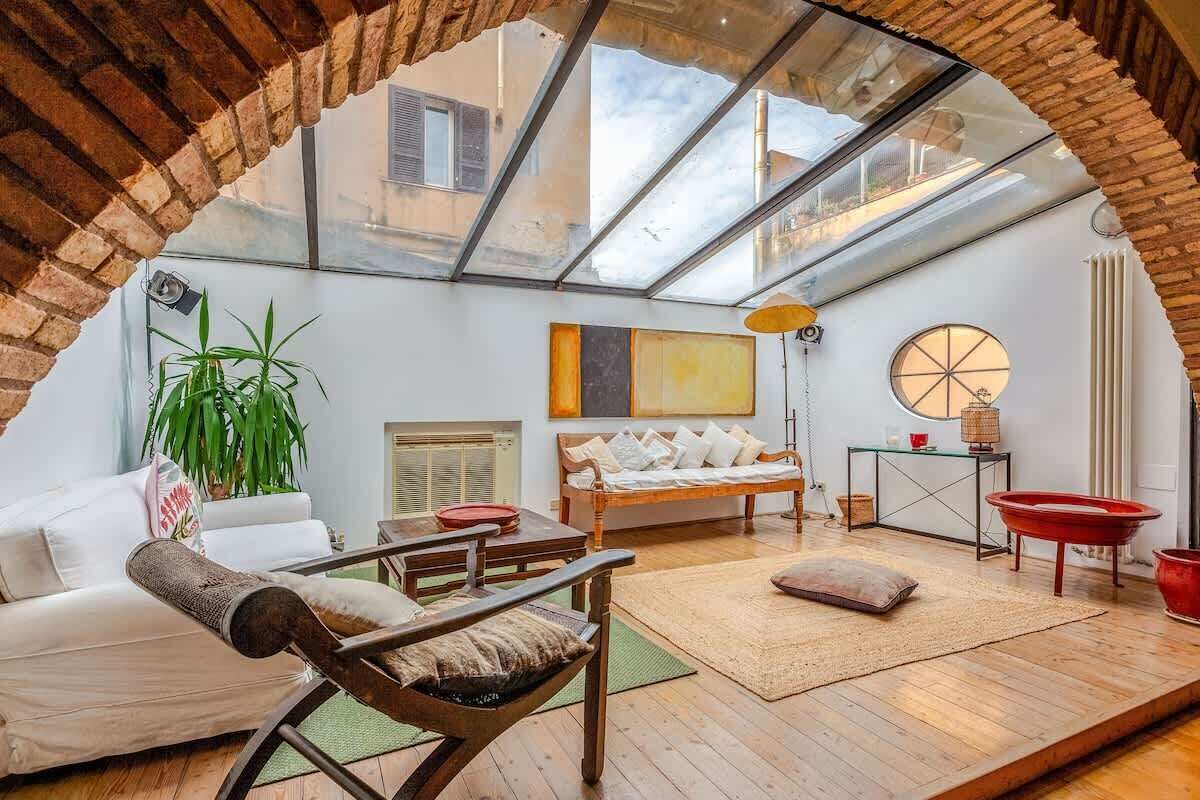 Télévision, espaces bureaux