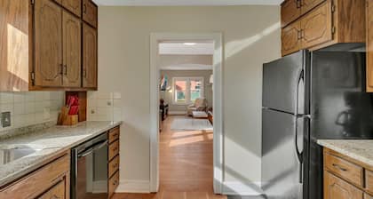 Spacious 3-bedroom with WiFi and AC in fabulous St. Cloud