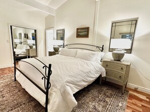 3 Schlafzimmer, Bügeleisen/Bügelbrett, WLAN, Bettwäsche