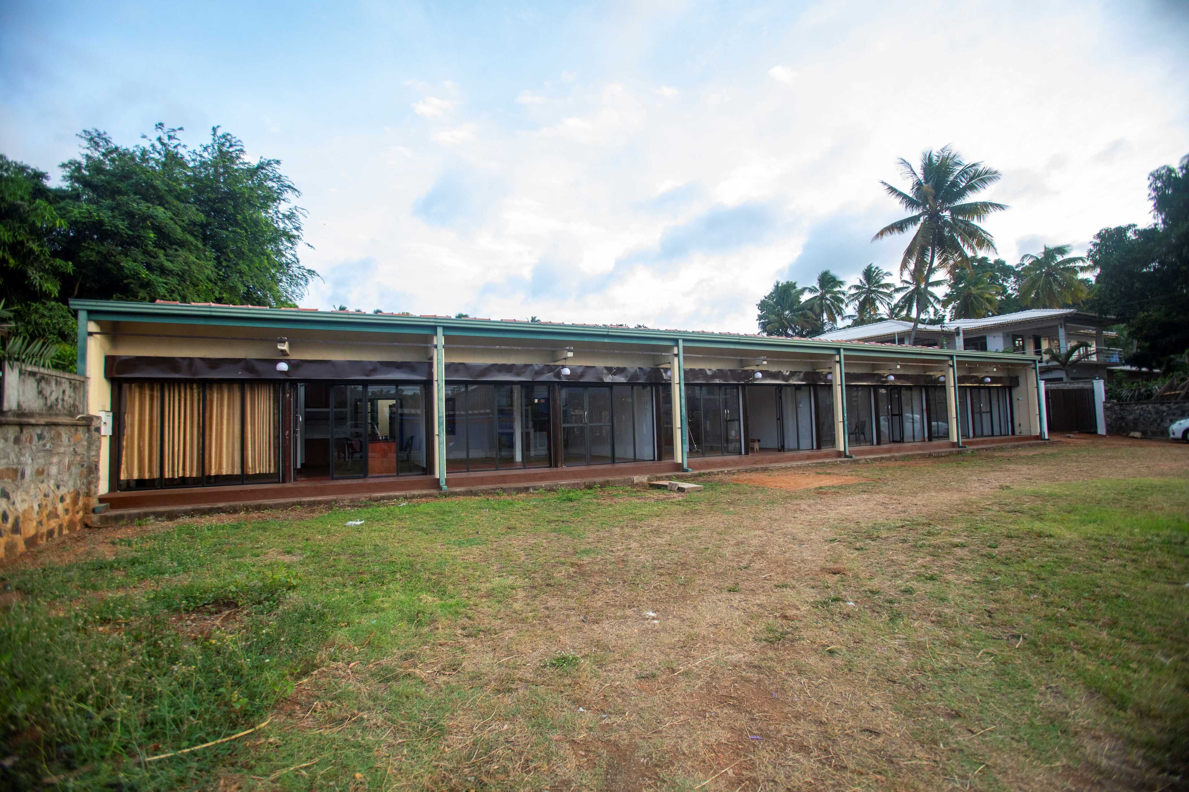 Mặt tiền nơi lưu trú