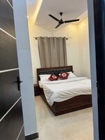 5 habitaciones y wifi gratis