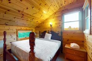 3 bedrooms, internet, bed sheets