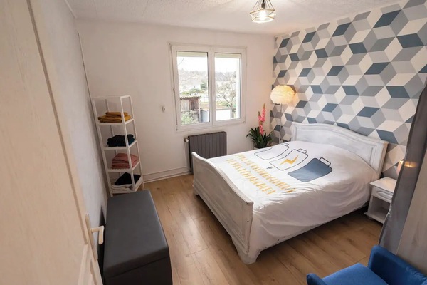 1 sovrum, strykjärn/strykbräda, wi-fi och sängkläder