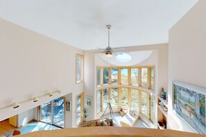 TV, fireplace, DVD player, stereo