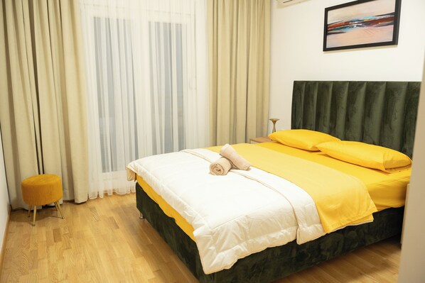 1 bedroom, iron/ironing board, WiFi, bed sheets