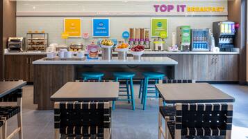 Free daily buffet breakfast