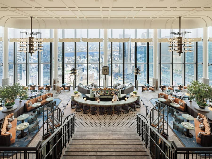 2 restaurantes, café da manhã, culinária japonesa