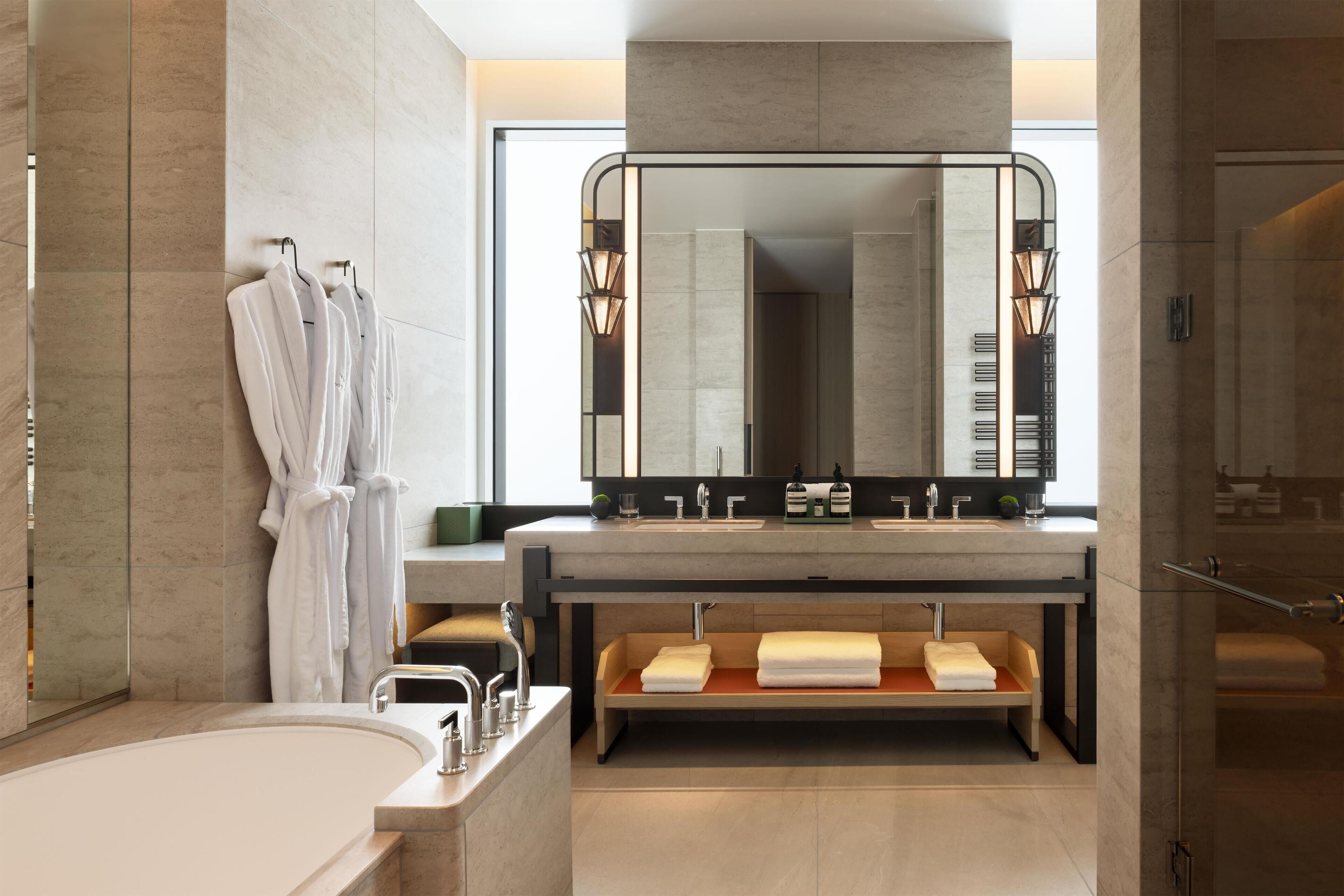 Photo - Waldorf Astoria Osaka