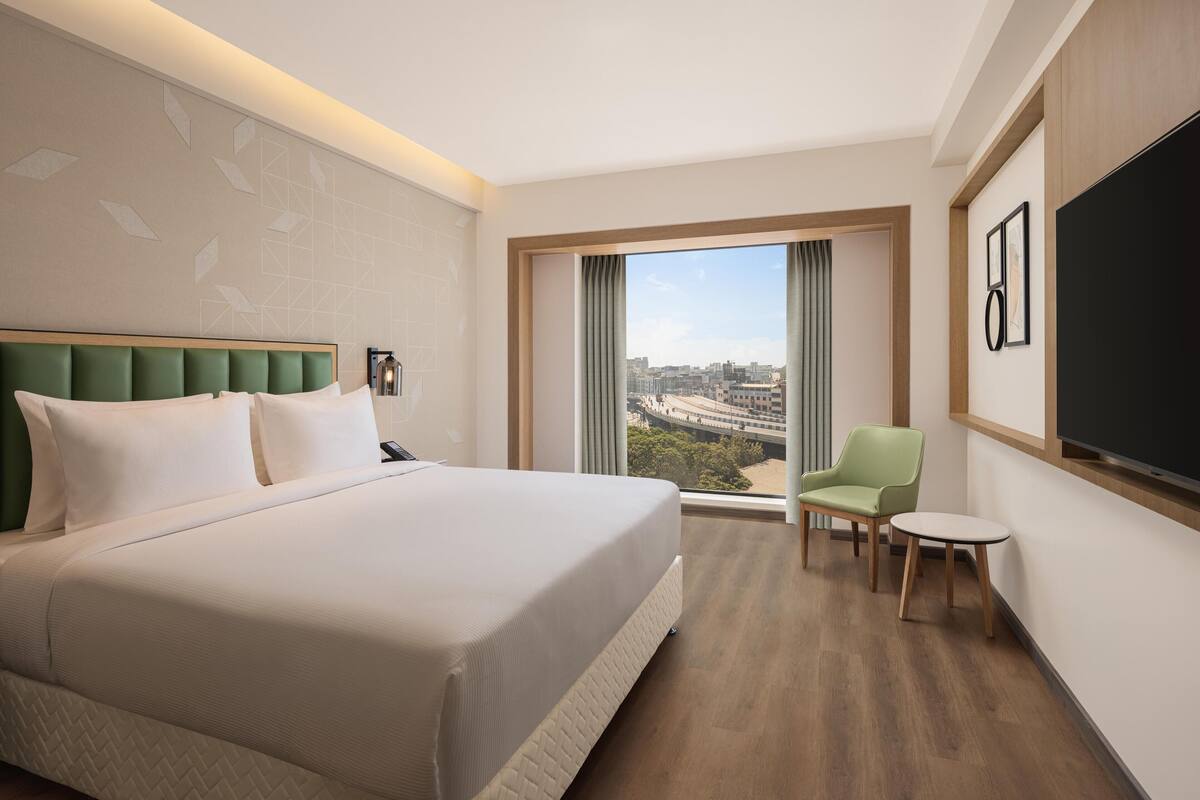 Phòng Deluxe, 1 giường cỡ king, quang cảnh thành phố | Bộ trải giường bằng vải cotton Ai Cập, bộ đồ giường cao cấp 
