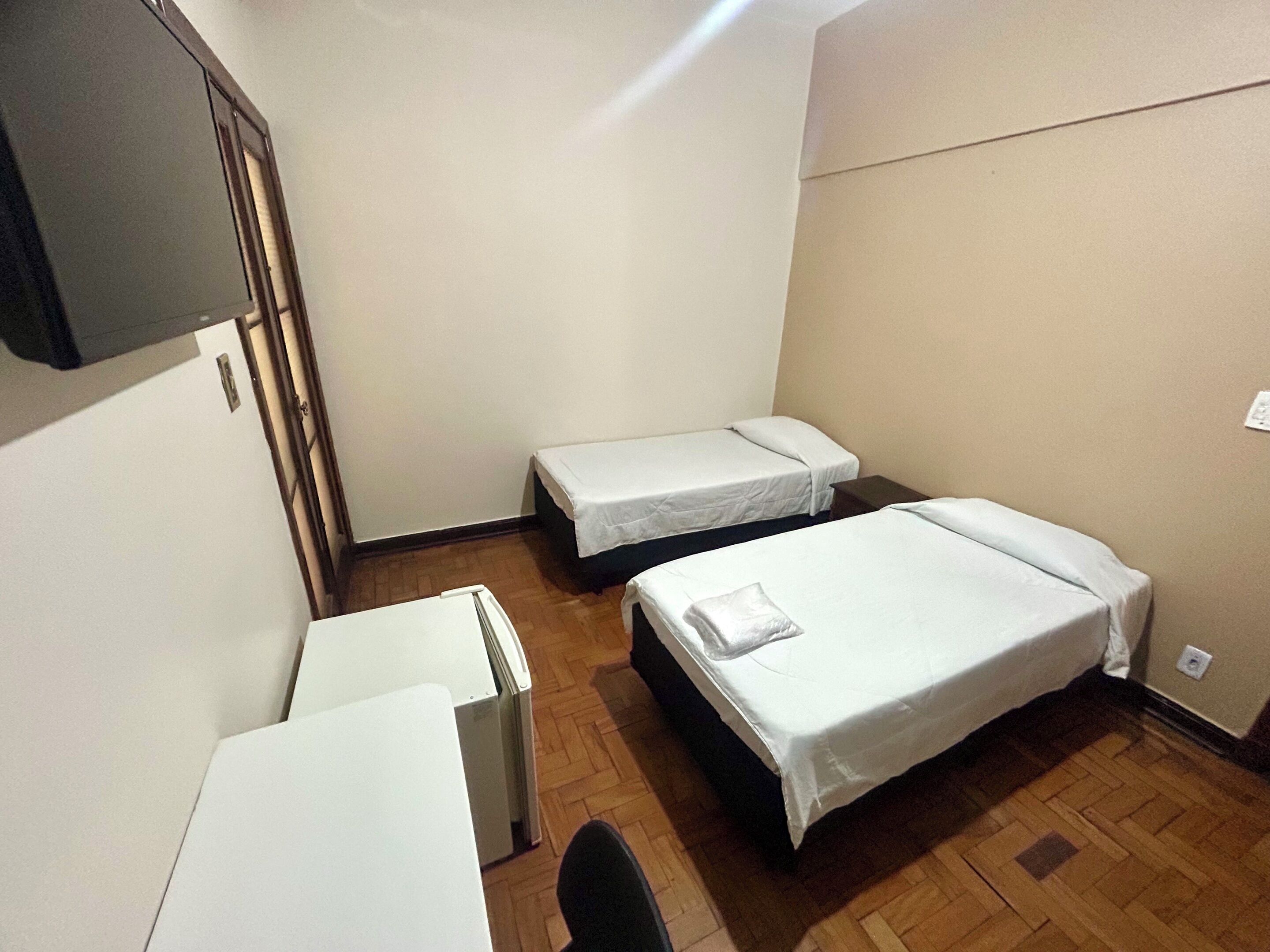 Laptop workspace, free WiFi, bed sheets