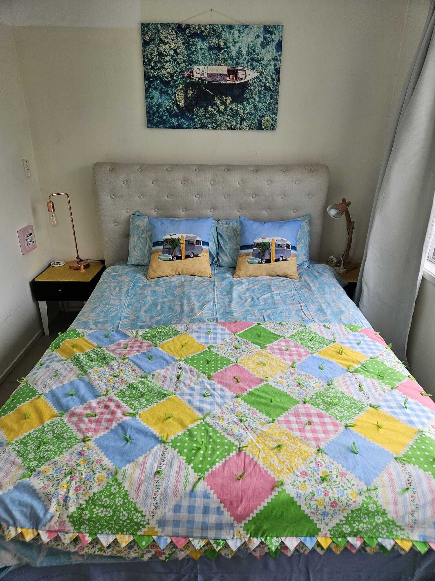 Økonomirom | Skrivebord, skrivebord for bærbar PC og wi-fi (inkludert)