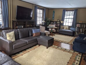 Smart TV, fireplace, printers