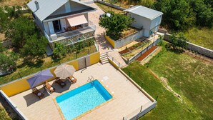 Exterior - Awesome home in Murvica Gornja (Murvica Gornja)