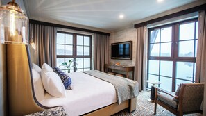 Suite (Moonracer) | Premium bedding, pillowtop beds, minibar, in-room safe - DELAMAR MYSTIC (Mystic)