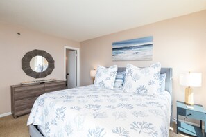 2 slaapkamers, een strijkplank/strijkijzer, reisbedje, gratis wifi