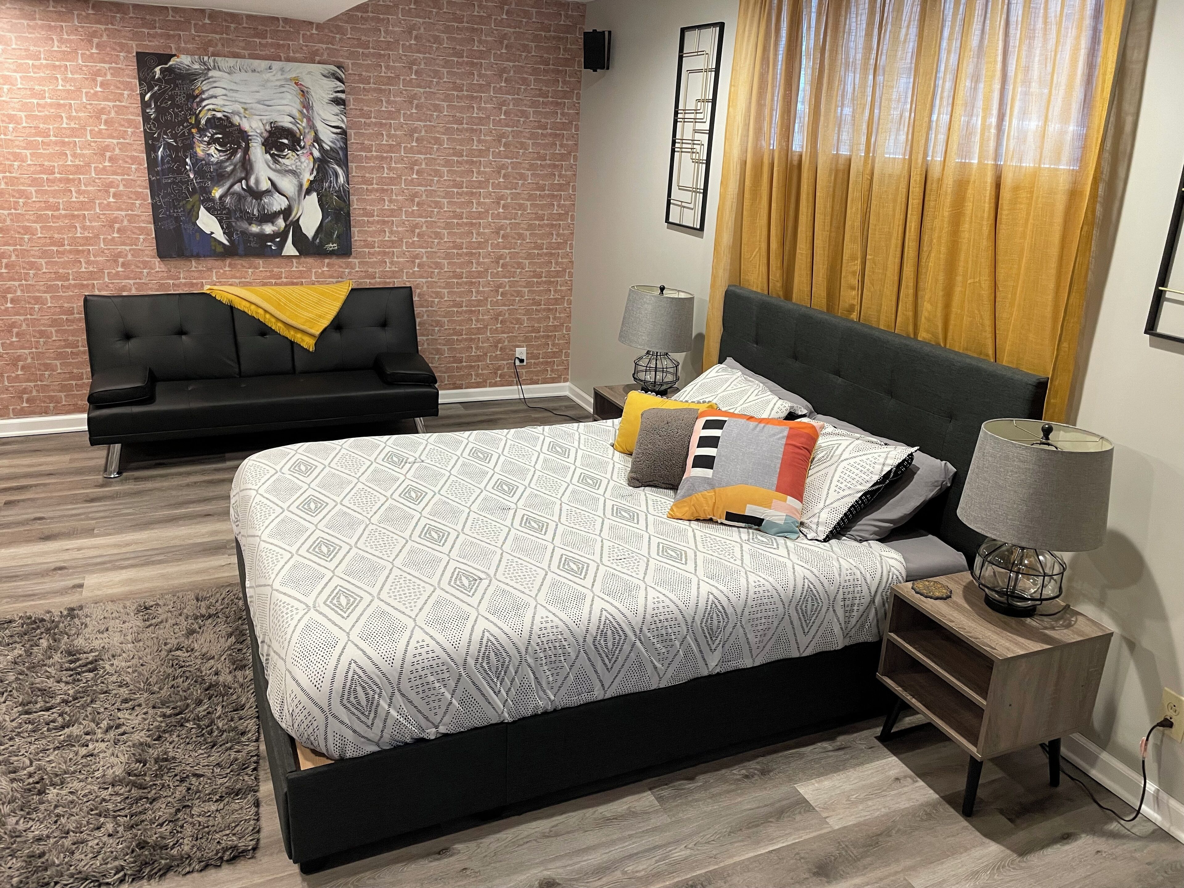 1 bedroom, iron/ironing board, WiFi, bed sheets